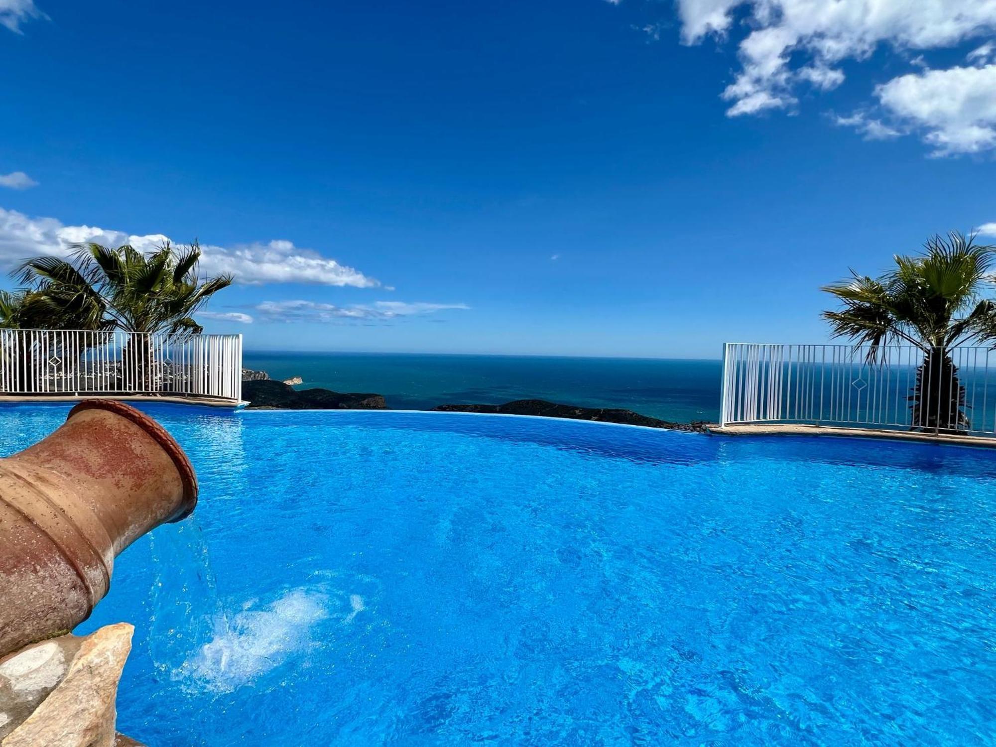 Apartamento Con Vistas Al Mar Cumbre Del Sol By Alterhome Exterior photo